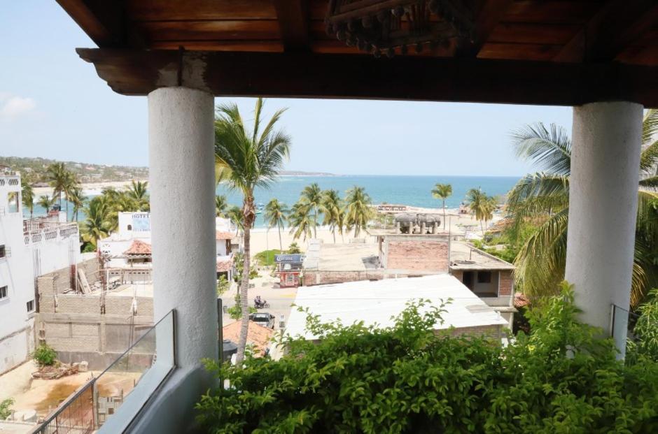 Hotel & Hostal Mayflower Puerto Escondido  Eksteriør bilde